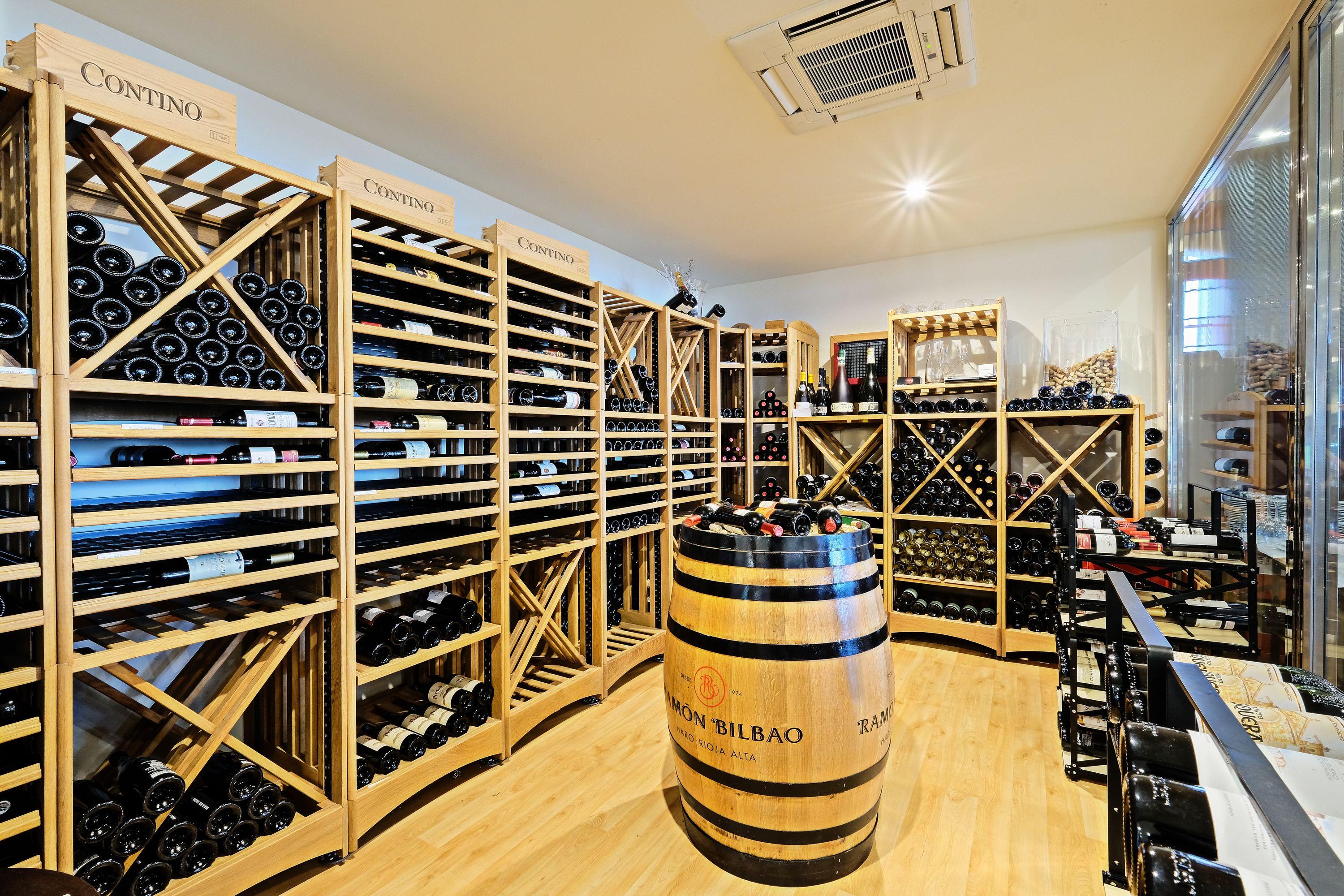Hotel Envia Almeria Spa & Golf Aguadulce  Exterior photo Wine cellar