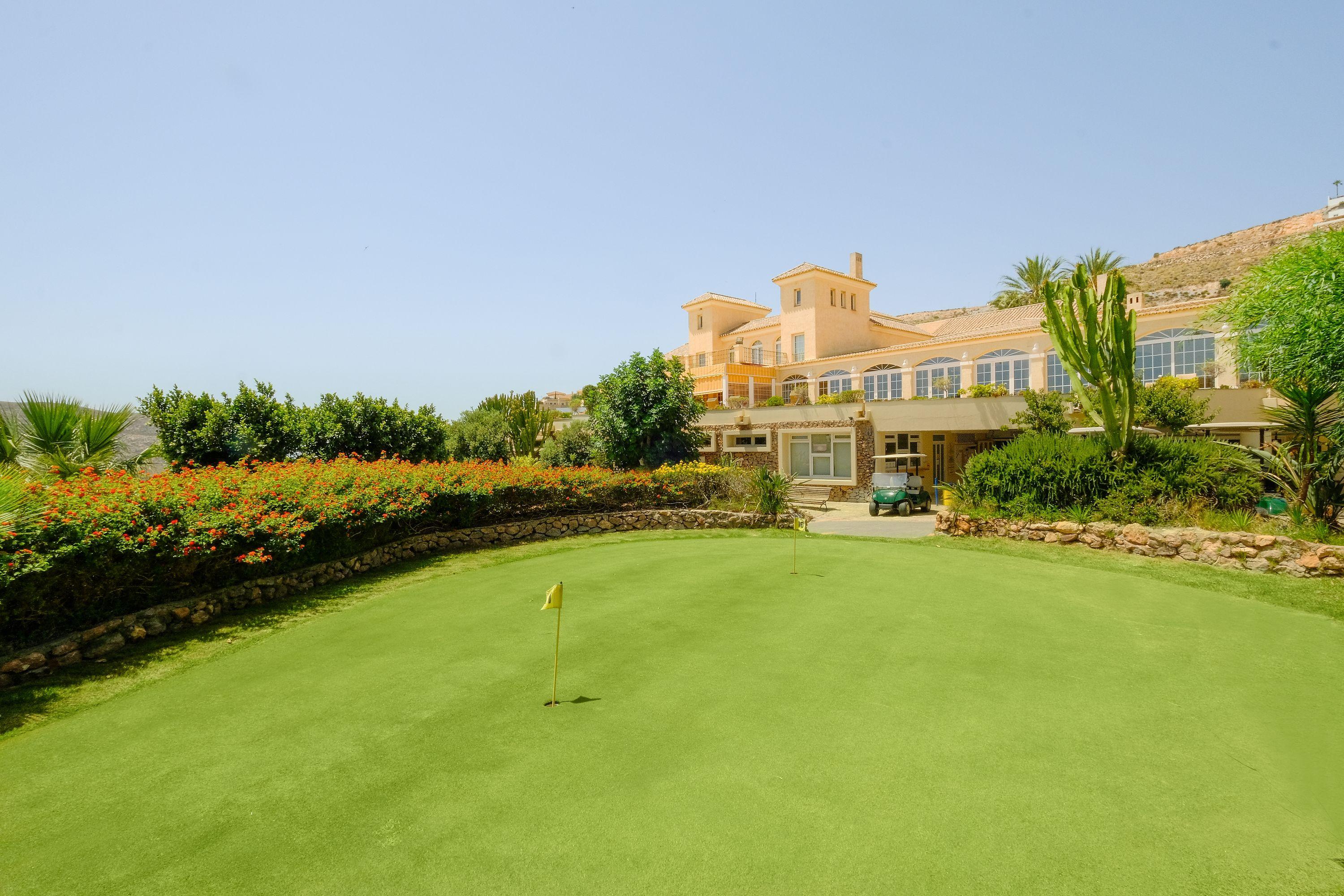 Hotel Envia Almeria Spa & Golf Aguadulce  Exterior photo Club House